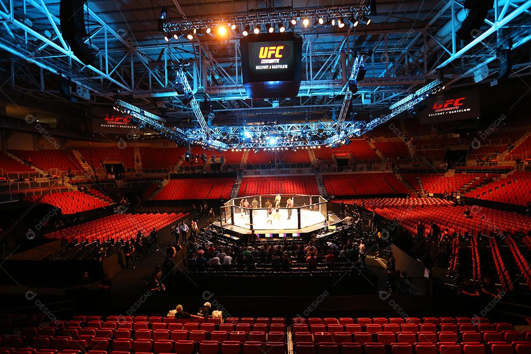 Noite de luta do UFC: Belfort vs Gastelum. Ginásio do estádio.