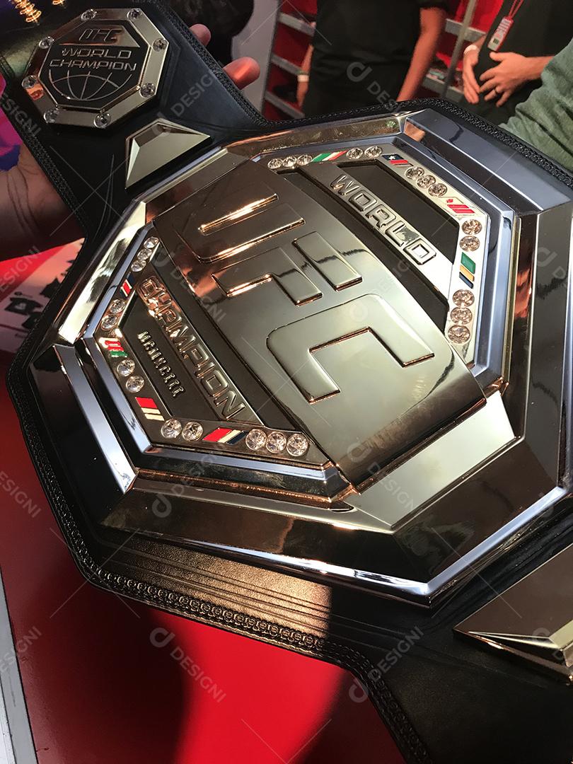 Noite de luta do UFC: Brunson vs. Machiada. CINTO DE CAMPEÃO