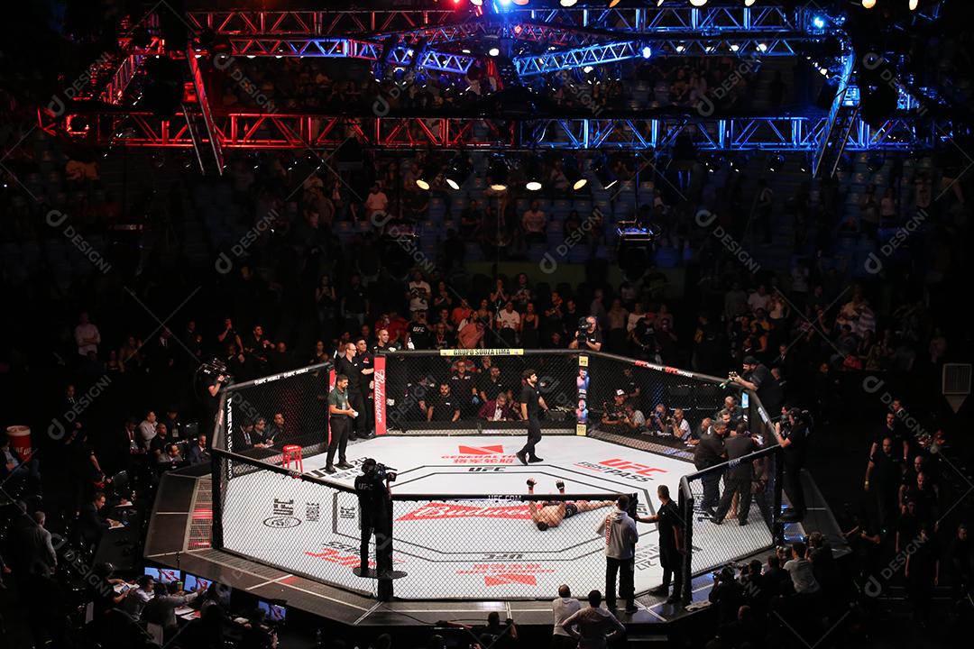 Noite de luta do UFC: Brunson vs. Machida. Luta categoria peso pesado - Marcelo Golm x Christian Colombo