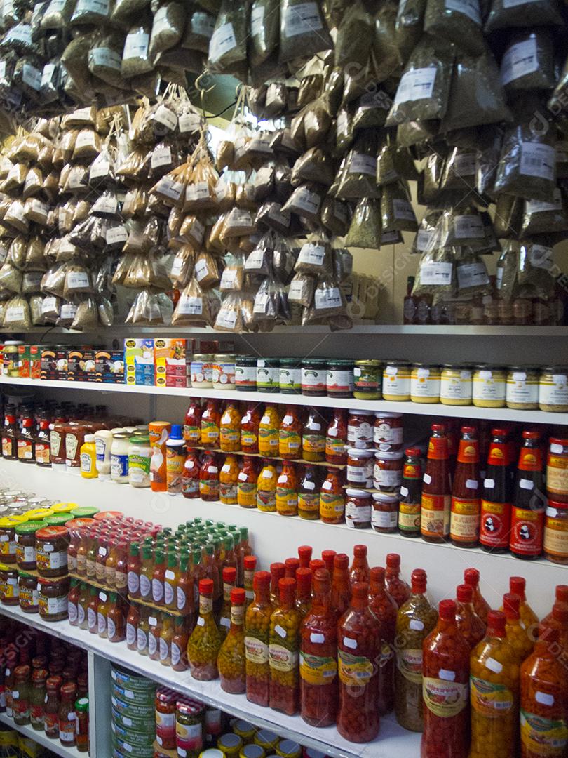 Super Mercado grande. Mercadão