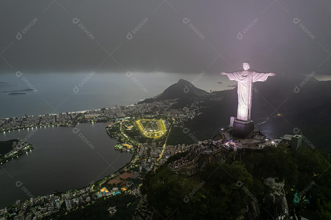 Rio de Janeiro, Brasil. Cristo redentor. Cidade do horizonte do Rio de Janeiro.