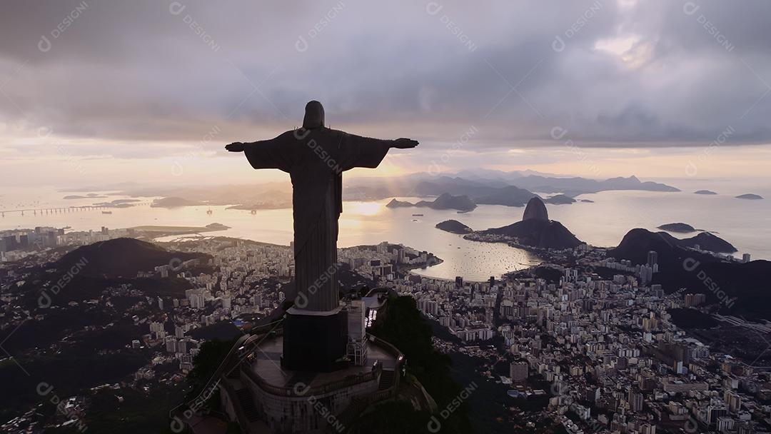 Rio de Janeiro, Brasil. Cristo redentor. Cidade do horizonte do Rio de Janeiro.