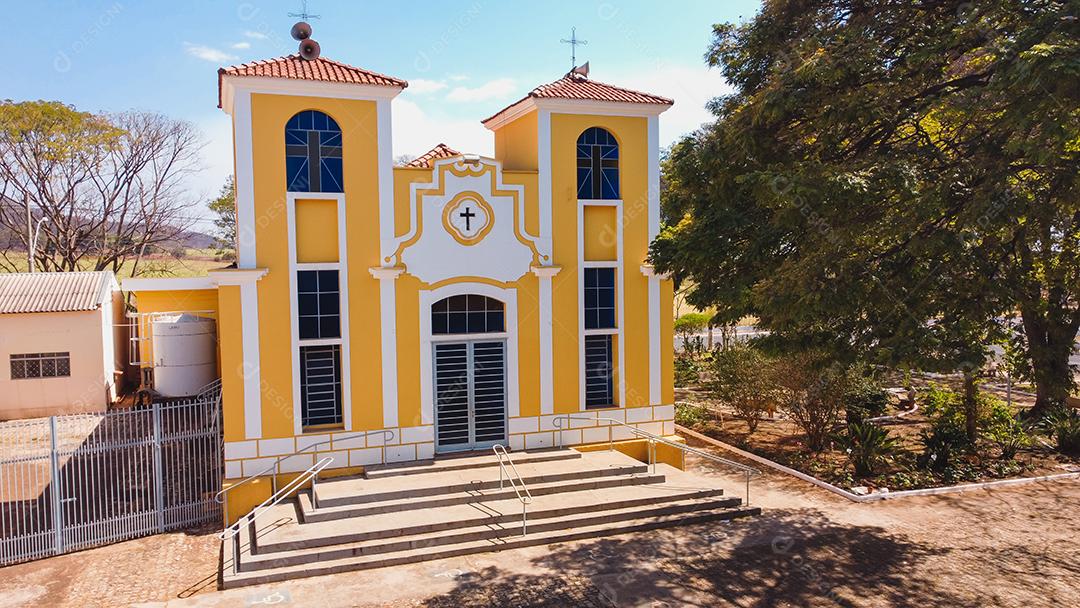 Imagem da Igreja Paroquial de Santa Luzia na cidade de Luís Antonio