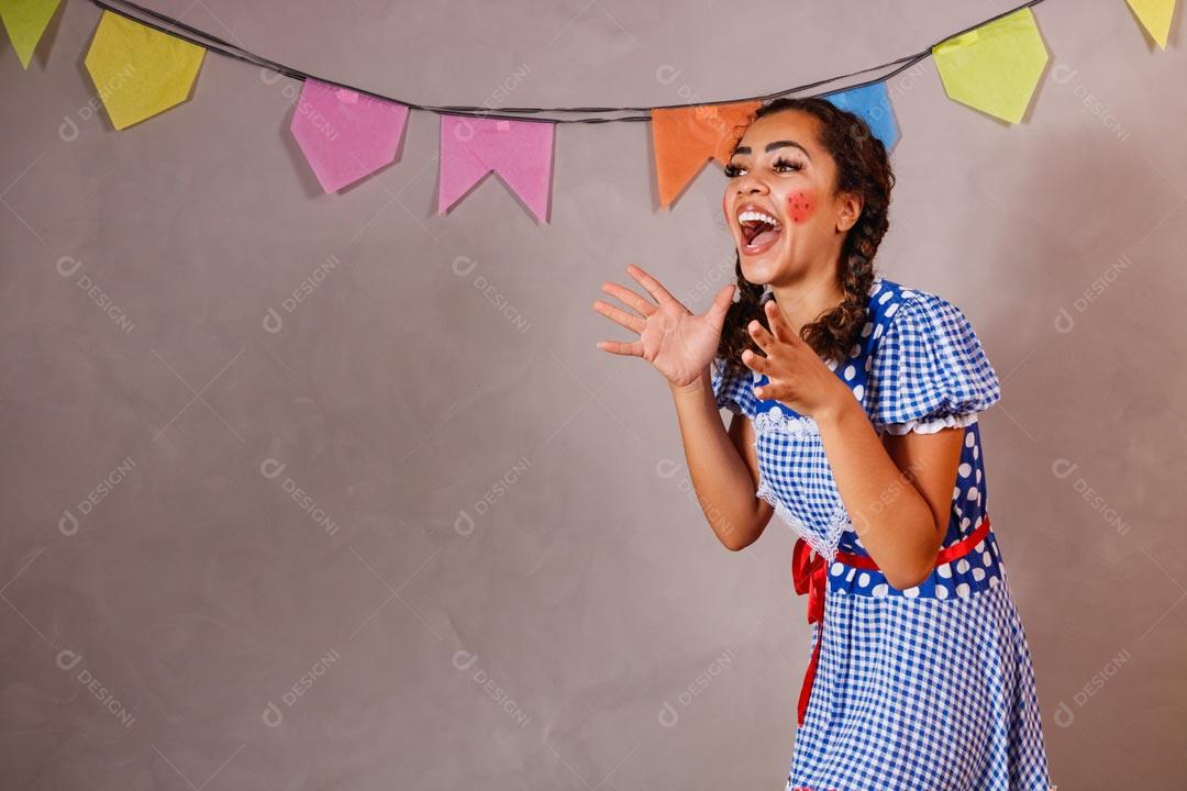 Mulher Bonita Vestida Para Festa Junina São João