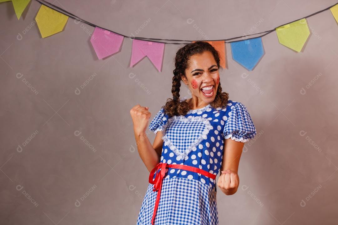 Mulher Bonita Vestida Para Festa Junina São João