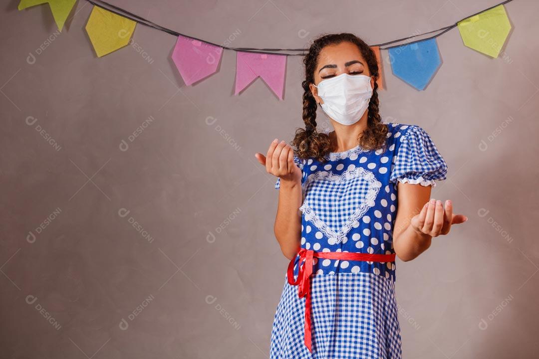 Mulher Bonita Vestida Para Festa Junina São João