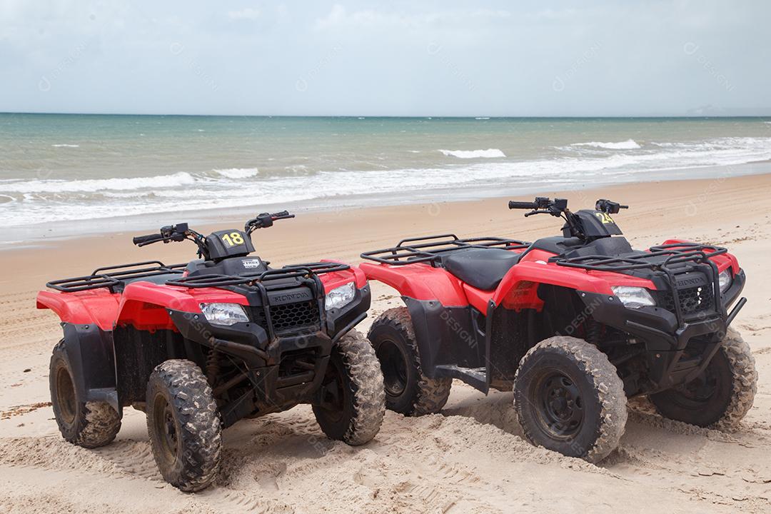 Quadriciclos perto da praia