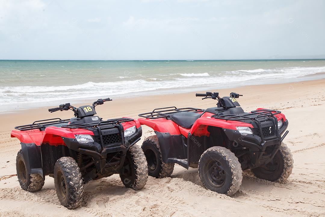 Quadriciclos perto da praia