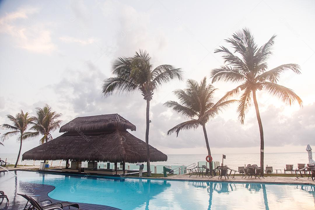 foto da área de lazer do hotel. Foto da piscina do hotel. Conceito de férias e viagens
