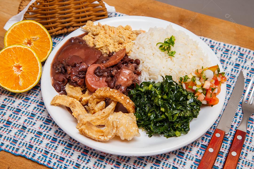 Prato Delicioso de Feijoada