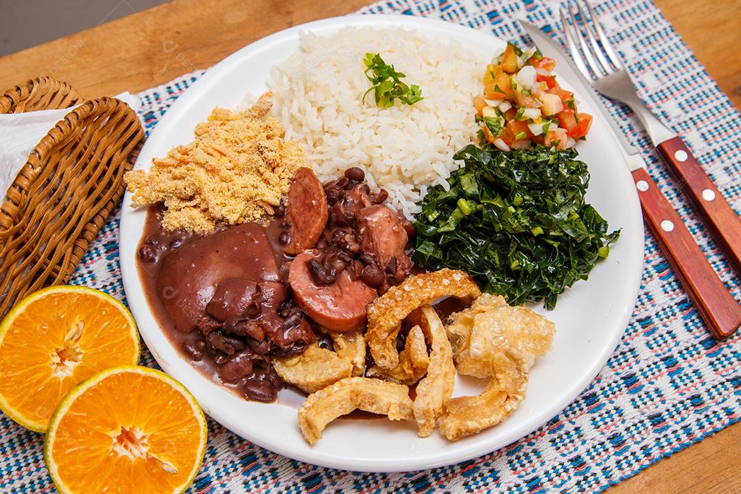Prato Delicioso de Feijoada