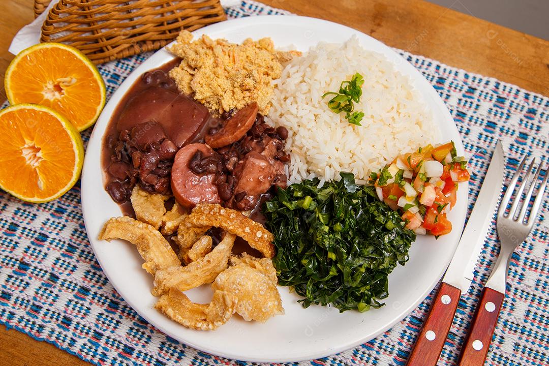 Prato Delicioso de Feijoada