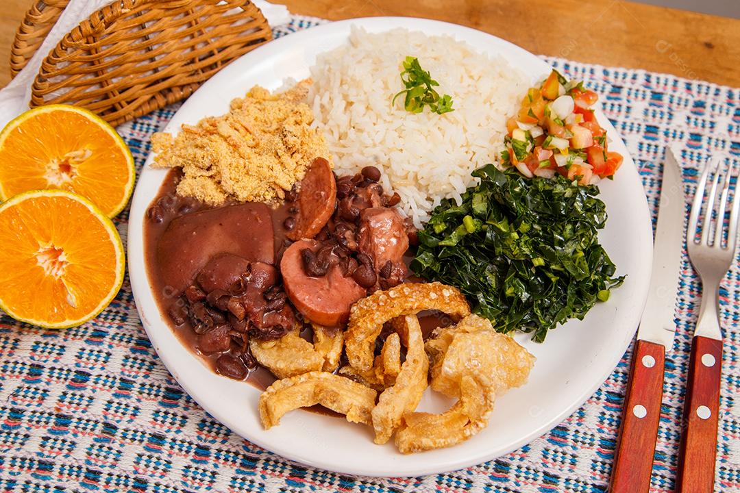 Prato Delicioso de Feijoada