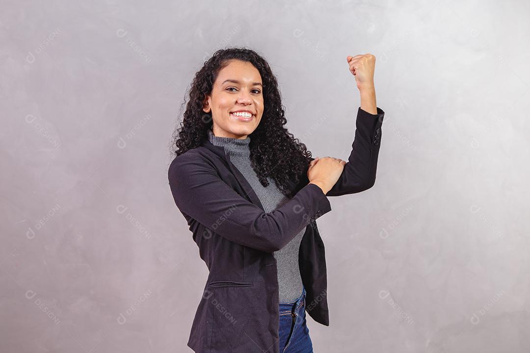 Mulher Empresária empoderada e forte de negócios