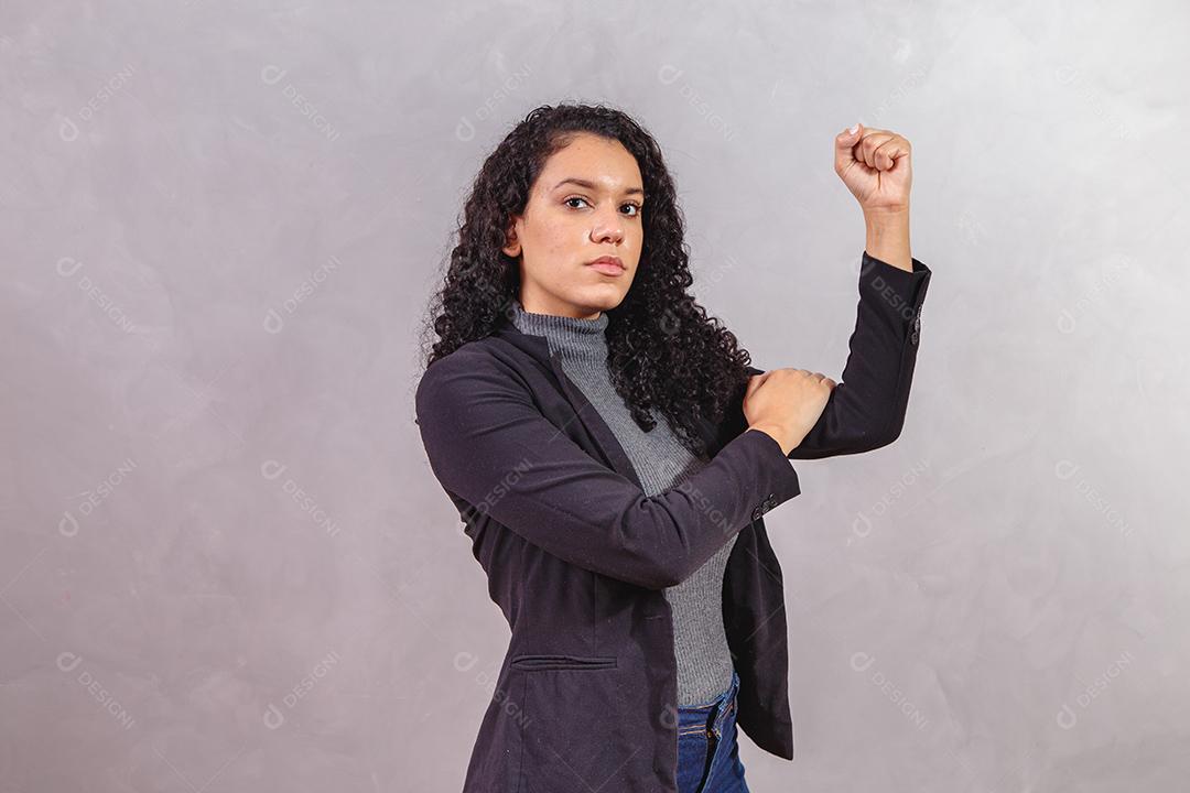 Mulher Empresária empoderada e forte de negócios