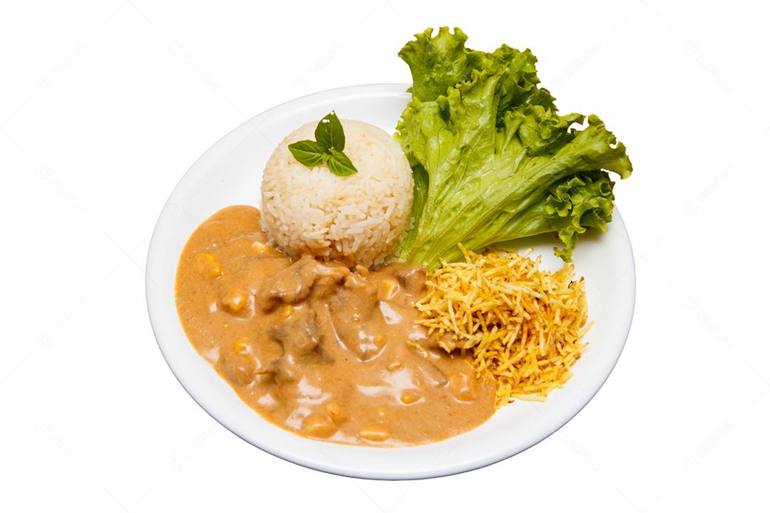 delicioso estrogonofe de frango com espaço de cópia