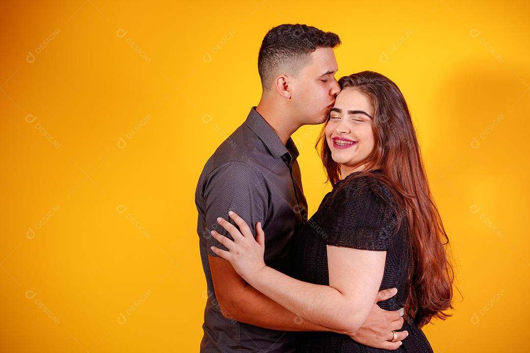 Casal de Amantes Apaixonados