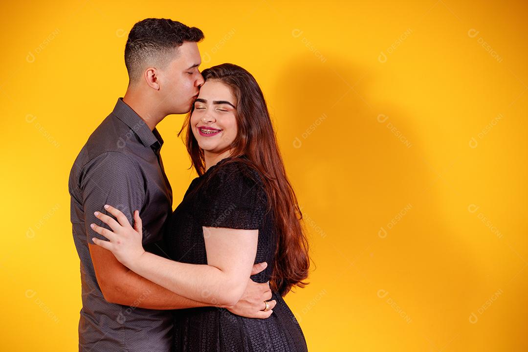 Casal de Amantes Apaixonados