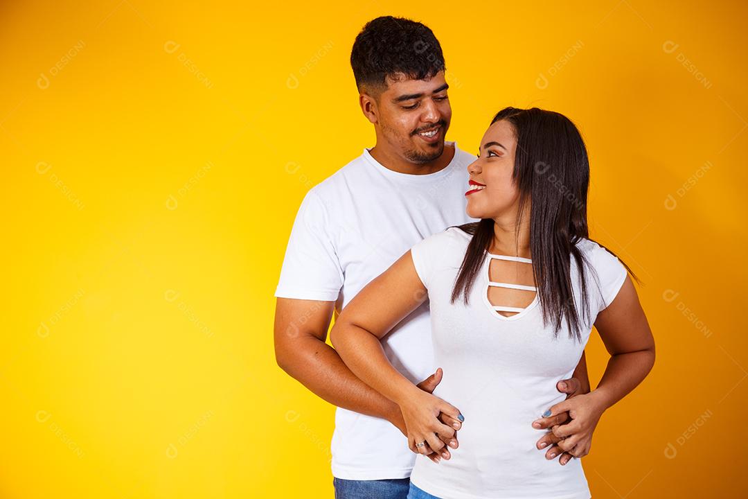 Casal de Amantes Apaixonados