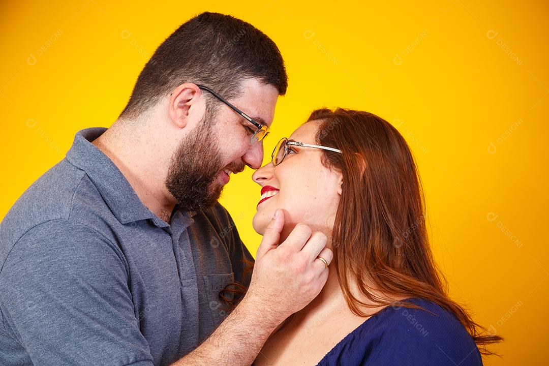 Casal de Amantes Apaixonados