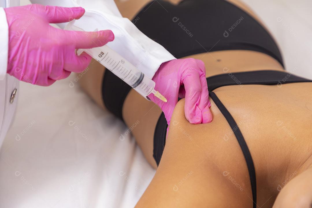 Tratamento de ozônio em uma clínica de beleza