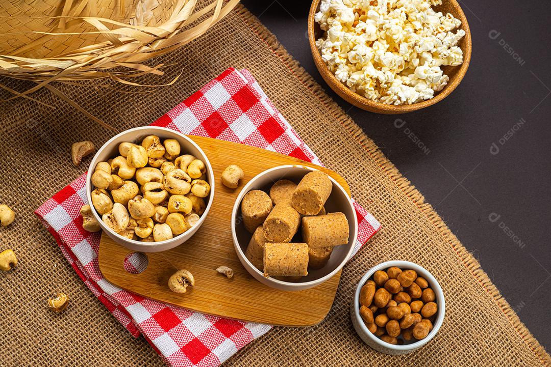 Doces típicos da festa junina brasileira