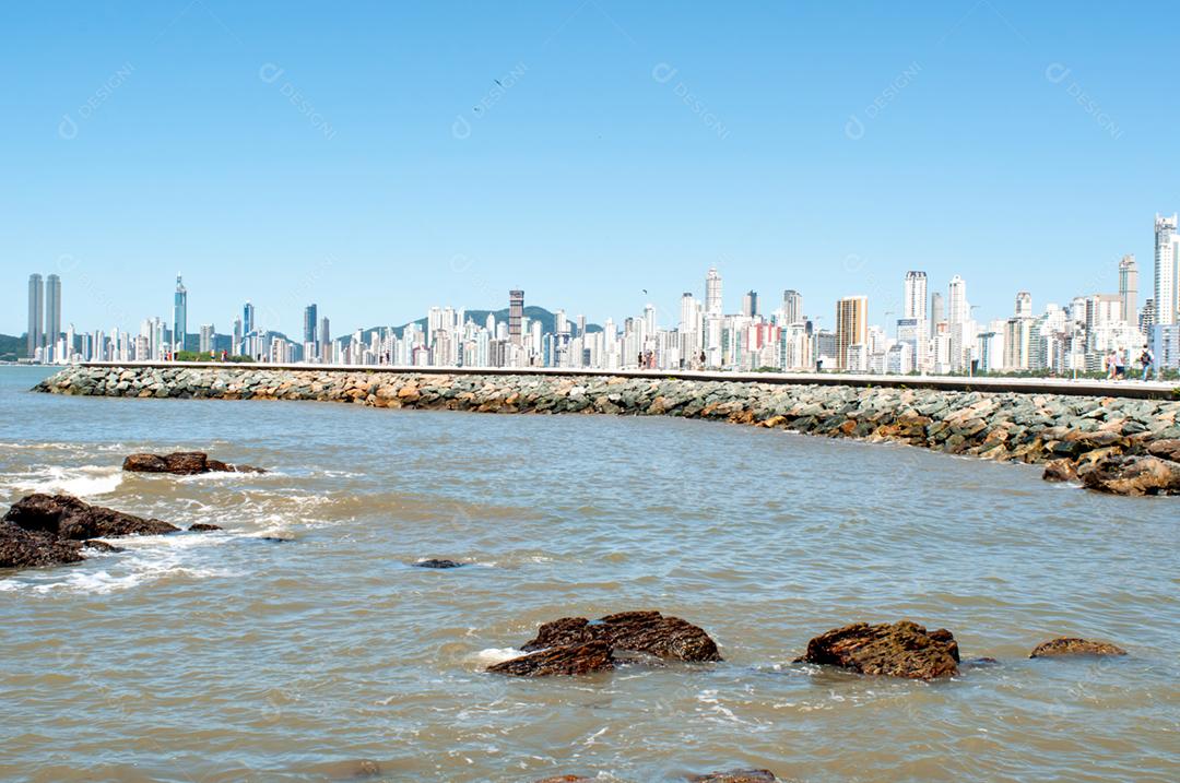 Bela Praia de Balneário Camboriú-Brasil