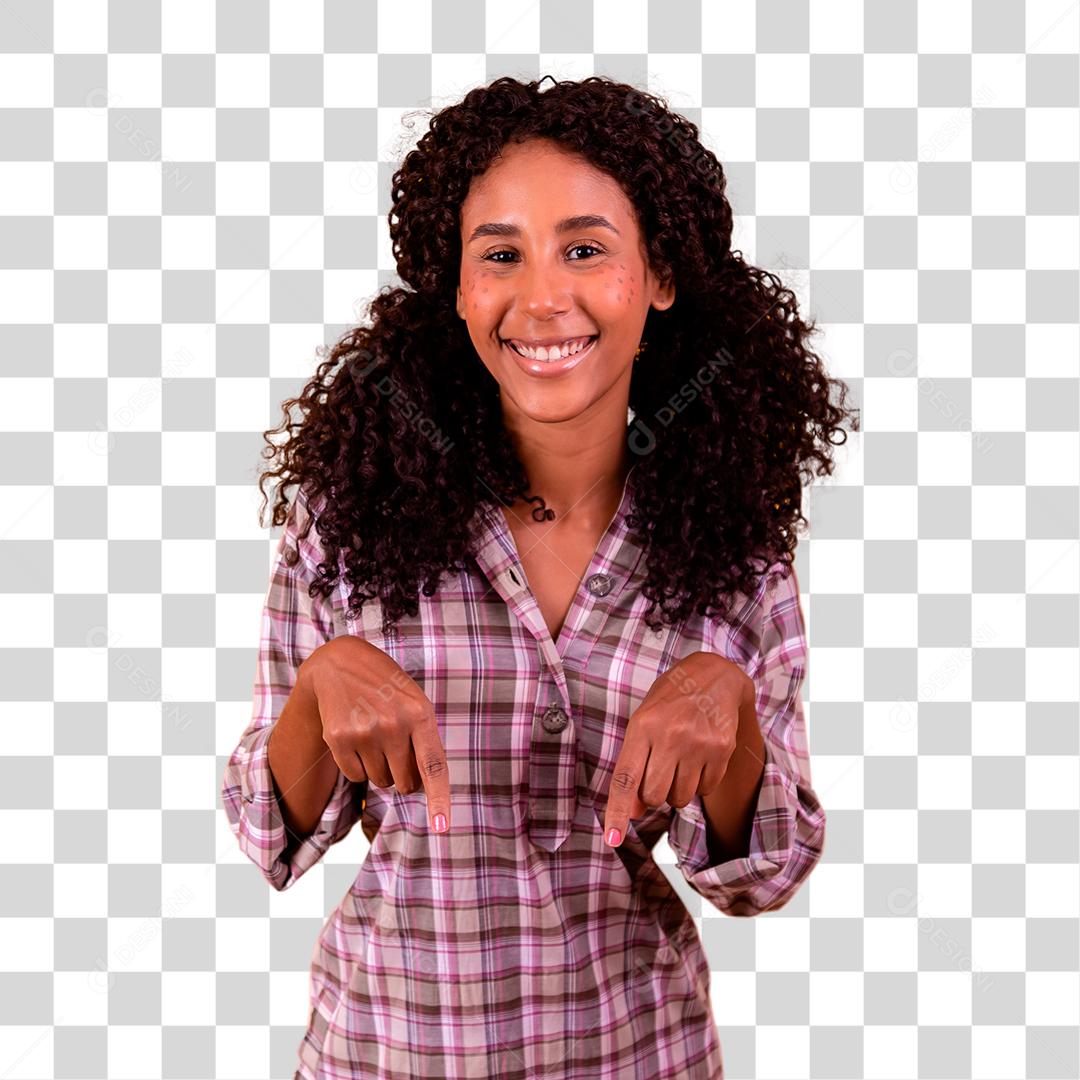 Mulher jovem vestida para festa junina apontando para baixo