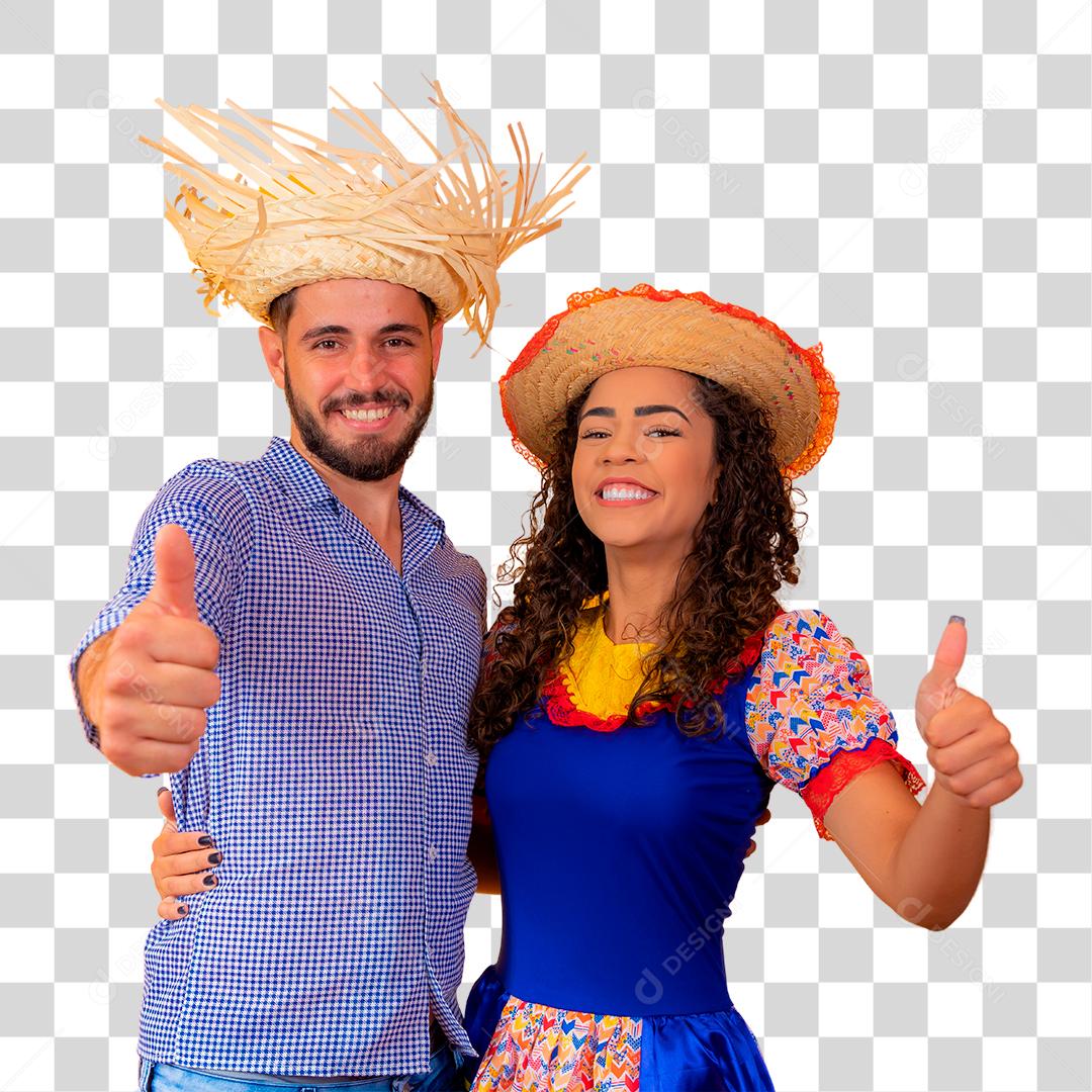 Casal feliz vestindo roupas para Festa Junina São João