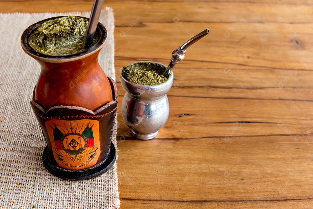 Semana tradicional no sul do Brasil. Semana Farroupilha dos Gaúchos. Erva Mate Tradicional Sul-Americana (chimarrão no Brasil)