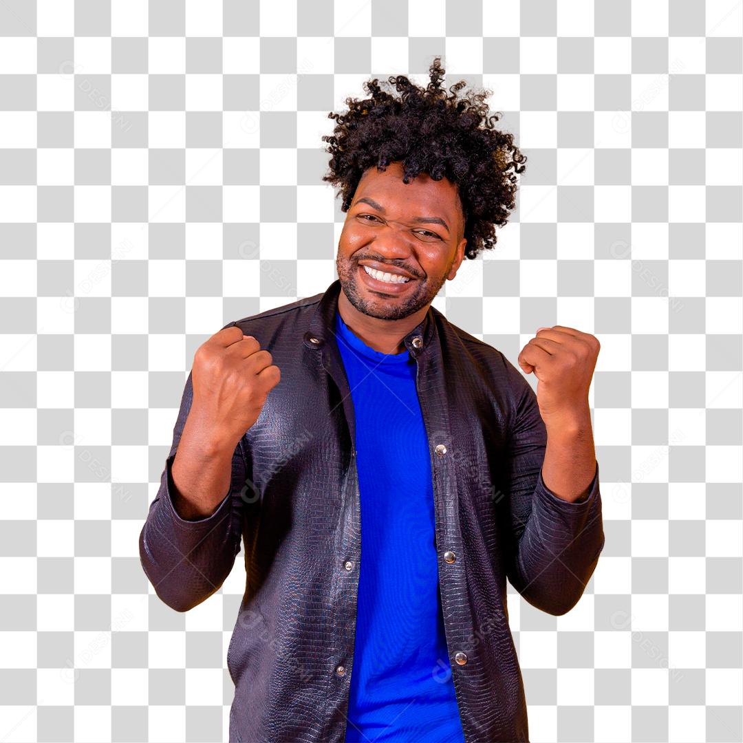 Homem alegre vestindo traje para formais preto