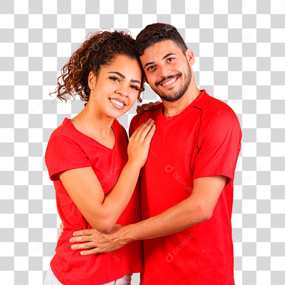 Casal com roupas vermelha sorrindo é se abraçando PNG Transparente