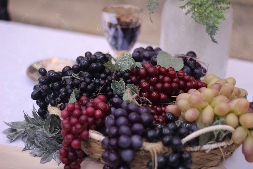 Sexta com uvas comida frutas