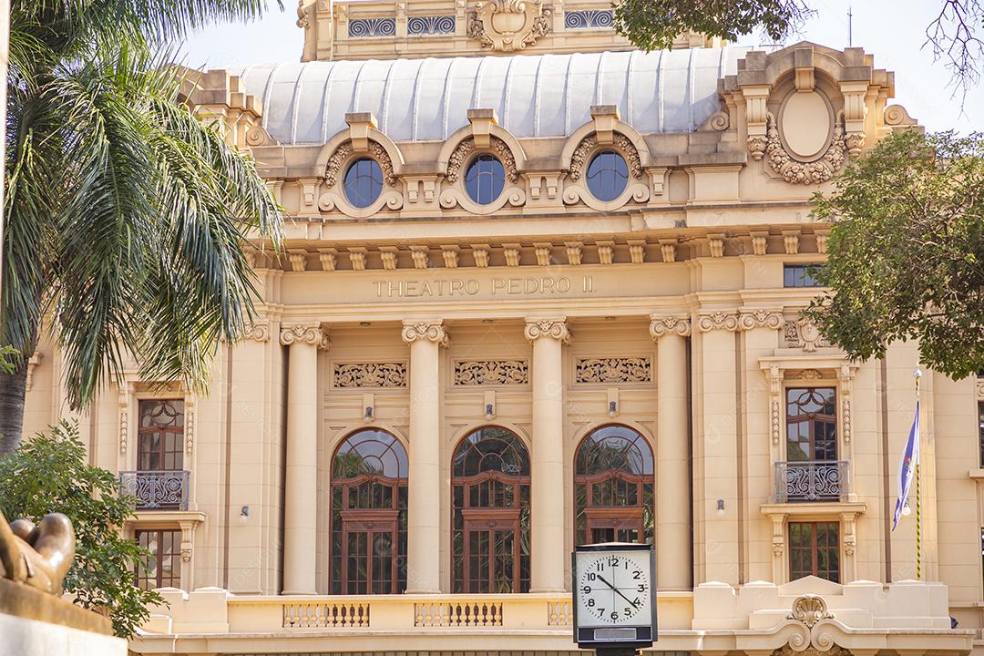 Teatro Pedro II O maior e mais antigo teatro da cidade