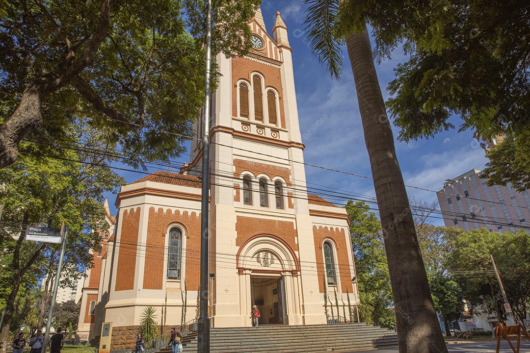 Catedral Metropolitana de Ribeirão Preto São Sebastião, localizada no centro de Ribeirão Preto, estado de São Paulo.