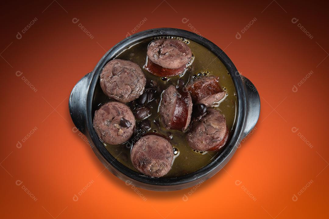 Feijoada em pote de cerâmica com fundo degradê