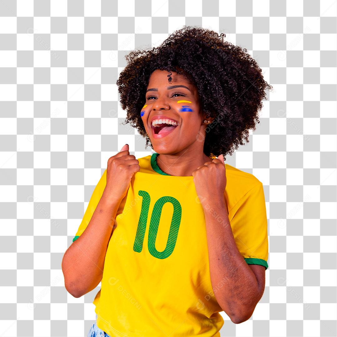 Fã brasileira de futebol comemorando jogo de futebol