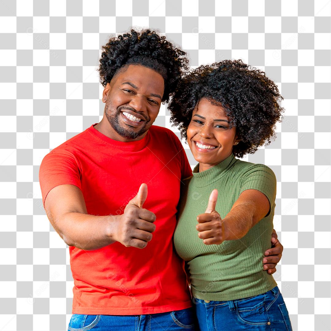 Jovem casal Afro fazendo sinal de ok em fundo amarelo