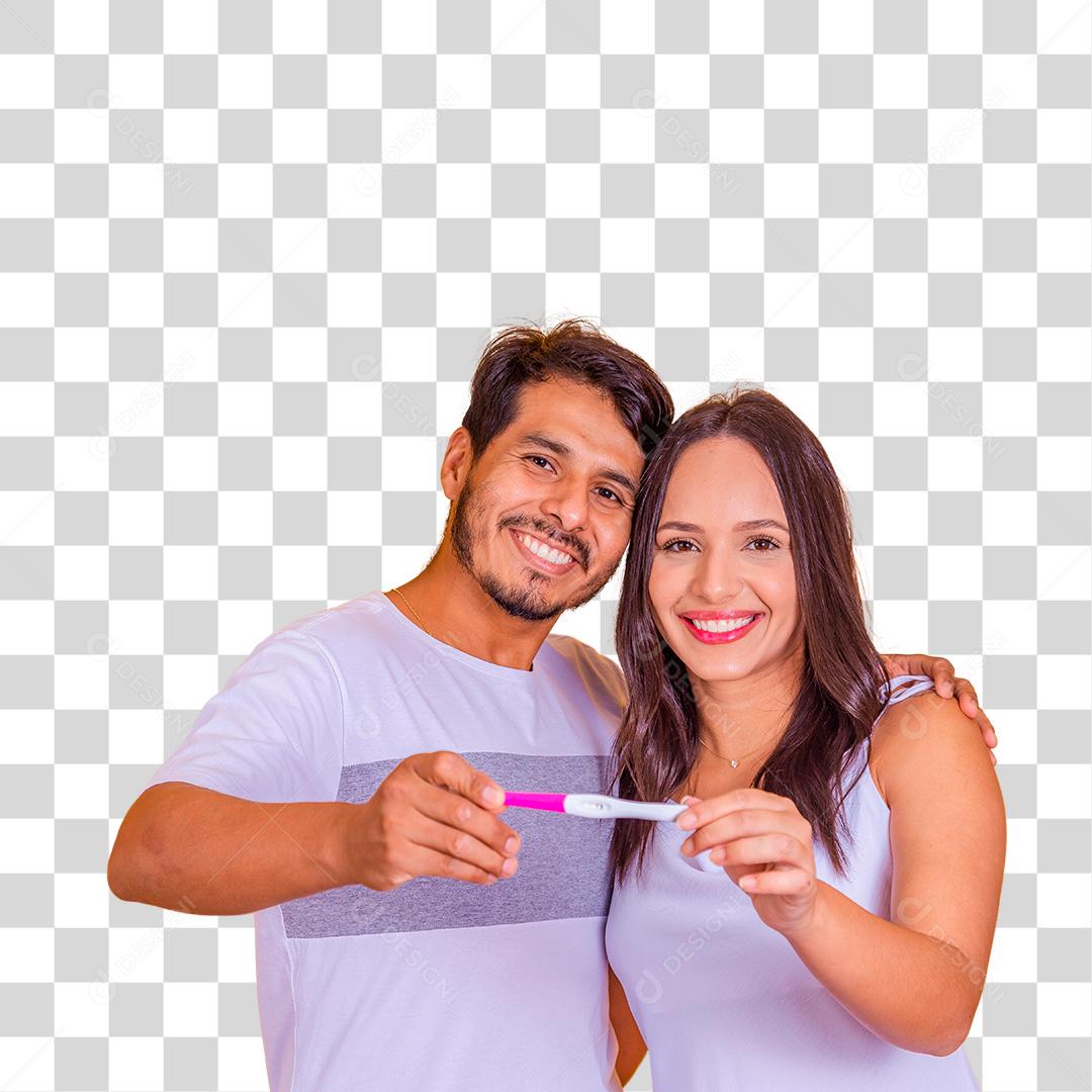 Feliz casal animado fazendo teste de gravidez positivo e comemorando