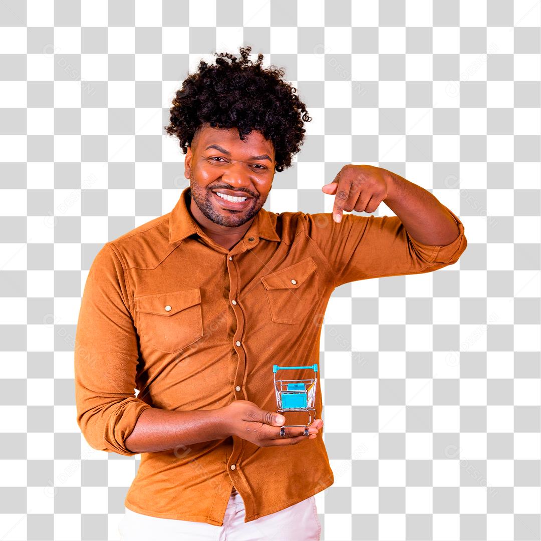 Homem moreno segurando um mini carrinho de compras