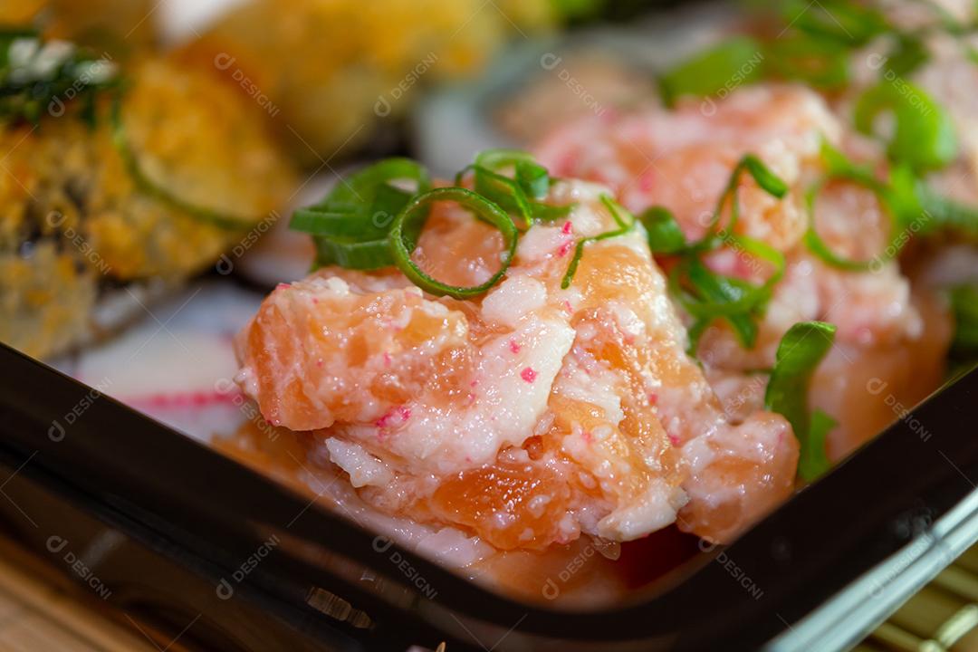 Prato de comida japonesa