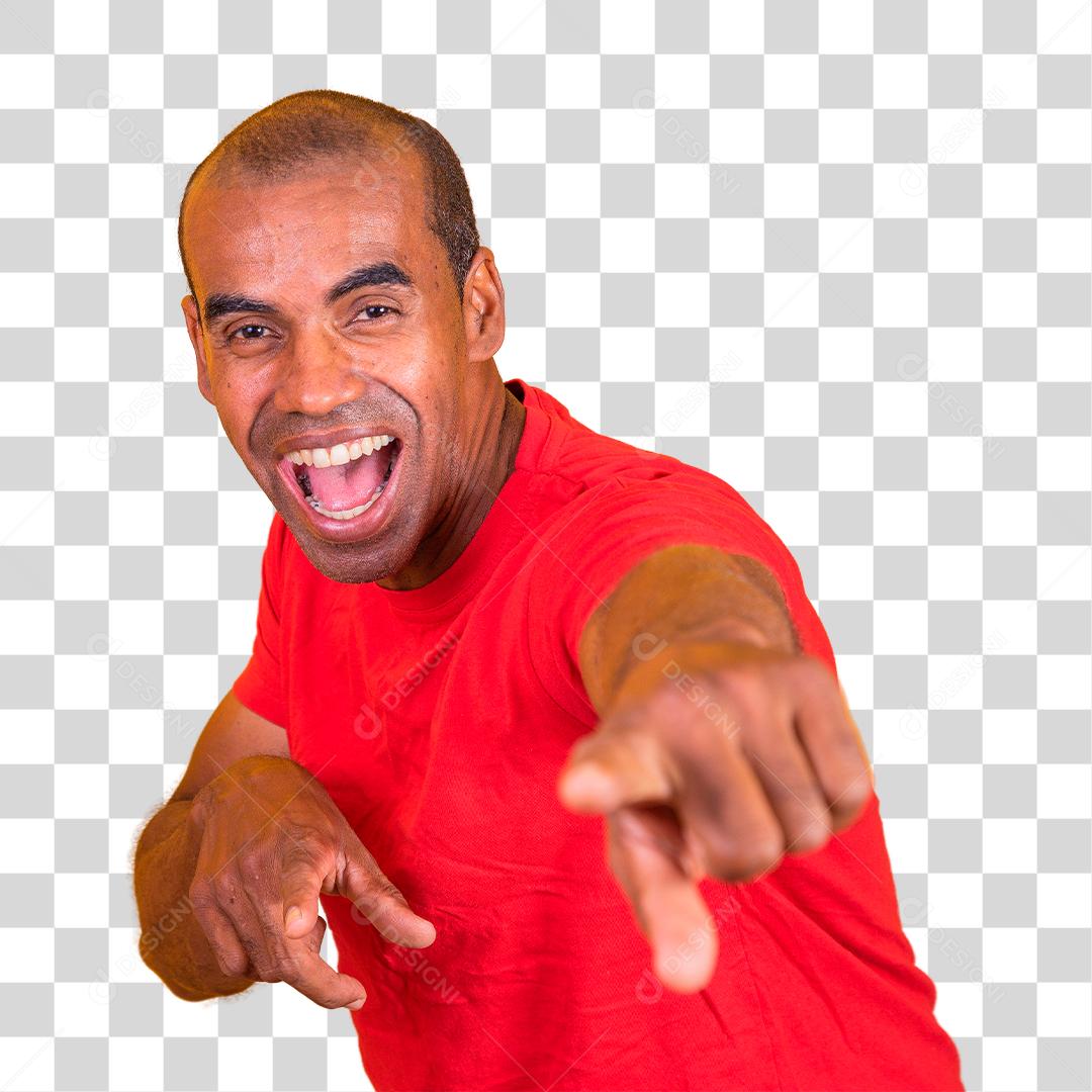 Homem negro positivo aponta o dedo indicador para a câmera