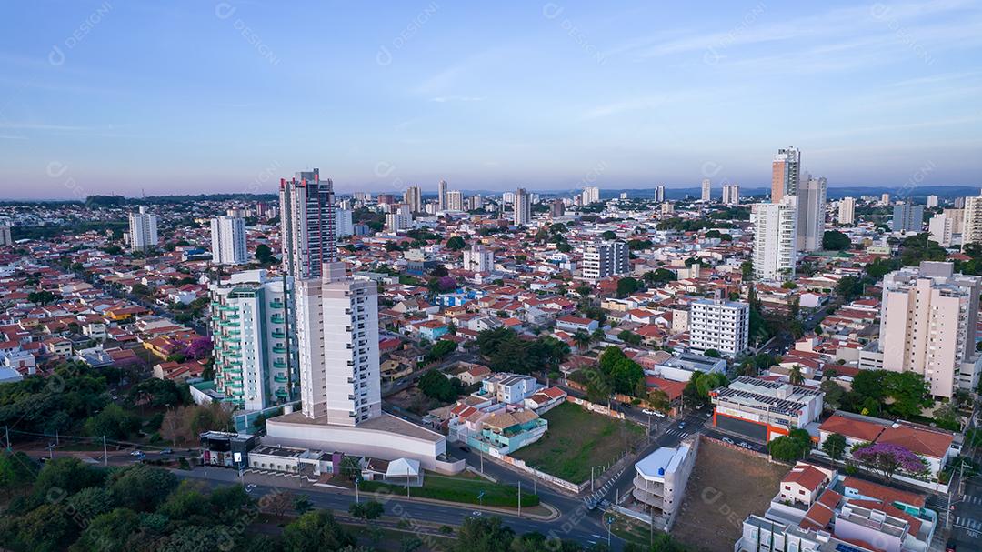Indaiatuba Ecological Park. Beautiful park in the city center, with lake and beautiful trees and houses. Aerial view