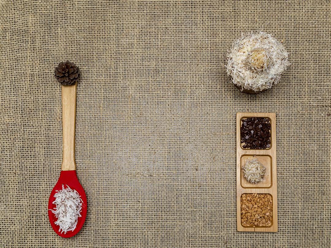 Coco frutas comida mesa colher