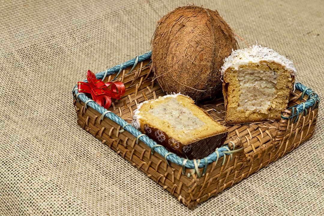 Comida amendoim gotas de chocolate coco ralado