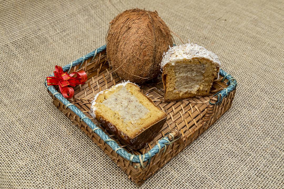 Coco frutas comida mesa colher