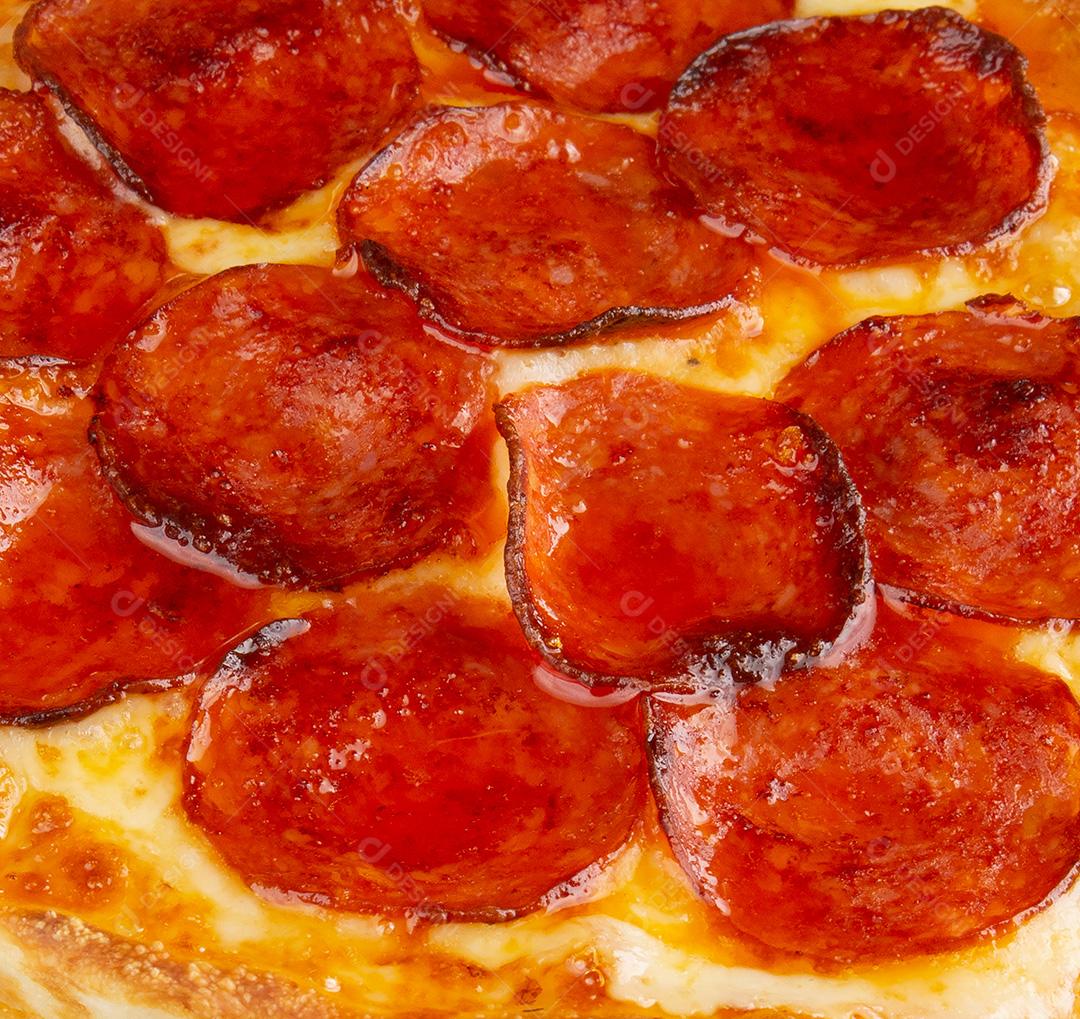 Closet em uma Pizza de Pepperoni