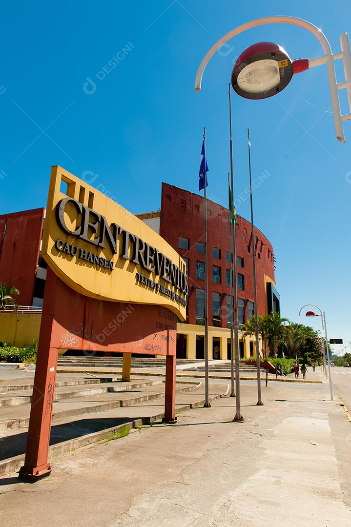 Foto de uma escola de teatro