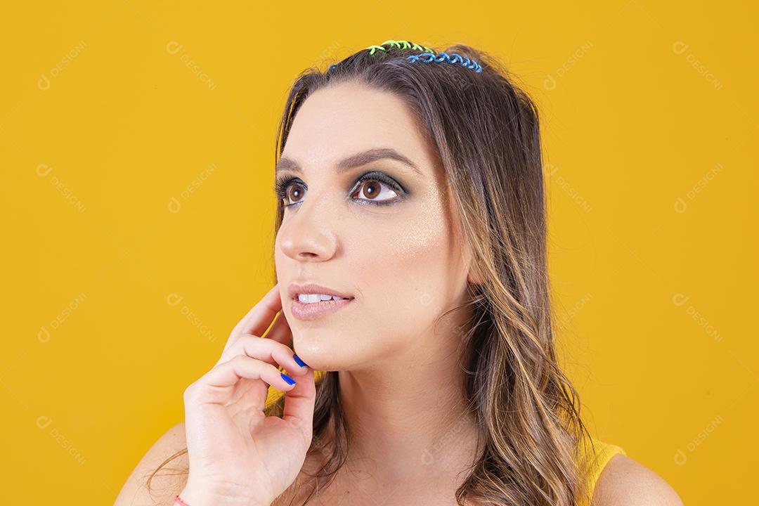 Carnival Makeup to celebrate Carnival in Brazil. Makeup Trend