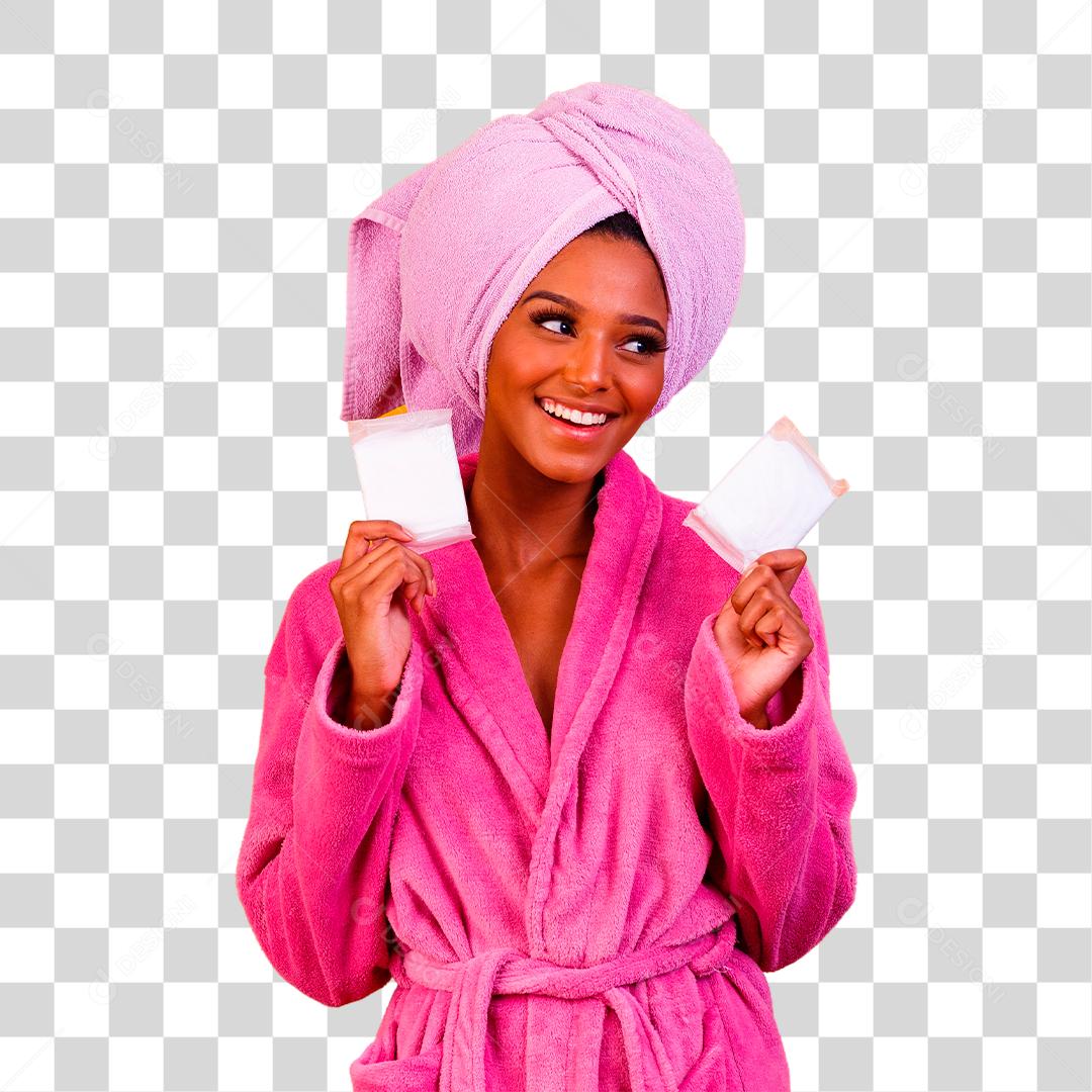 Linda Mulher com Toalha na Cabeça e Roupão de Banho segurando Esponja e Sabonete